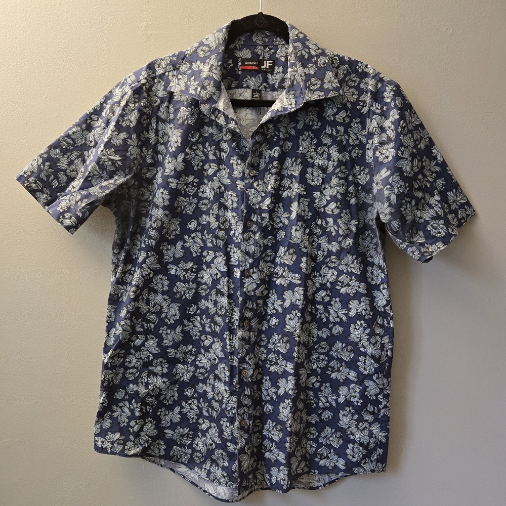 J.Ferrar Mens Slim Stretch Short Sleeve Hawaiian Style Floral Button Up Shirt